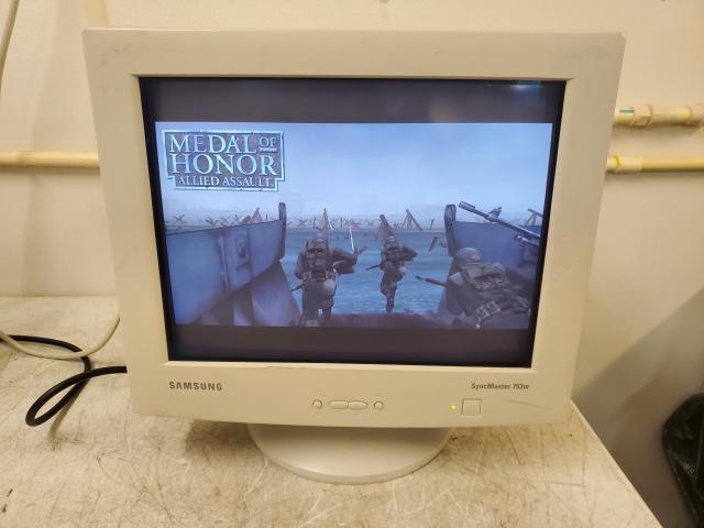 Vintage Gaming Samsung SyncMaster 753DF S Flat CRT VGA Computer