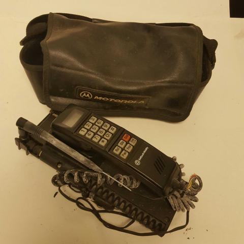 Vintage Motorola Brick Mobile Car/Bag Phone – ThatThingYouLove