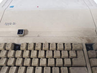 Vintage Apple IIe A2S2128 Computer Halt & Catch Fire Prop HACF Missing Keys