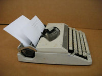 Vintage Royal Typewriter No. MC: 8489595