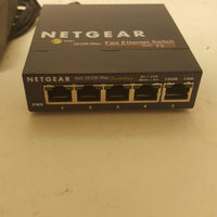 NetGear FS105 5 Port 10/100 Mbps Fast Ethernet Switch w/ AC Adapter
