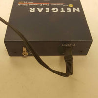 NetGear FS105 5 Port 10/100 Mbps Fast Ethernet Switch w/ AC Adapter