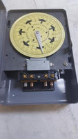 Intermatic V-46108 Seven Day Calendar Dial Time Switch Double Pole 40 Amps