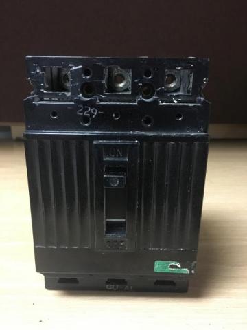 General Electric TEI32020 Circuit Breaker 20 Amp 240 VAC 3 Pole