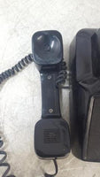 Vintage AT&T Technologies 2500YMGK Push Button Corded Desktop Landline Telephone