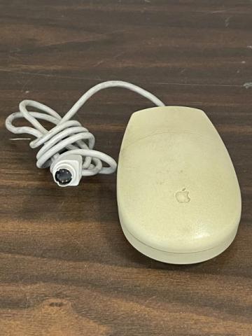 Apple M2706 Vintage One Button Desktop Bus Mouse II ADB Mac Macintosh