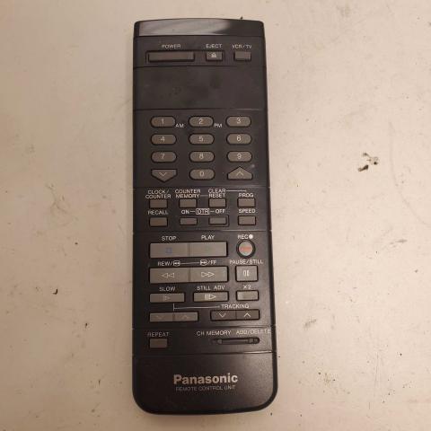 Panasonic VSQS0832 Remote Control