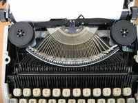 Vintage Royal Typewriter No. MC: 8489595