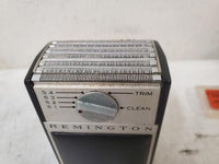 Vintage Remington Selectro 300 Personal Electric Shaver w/ Carrying Case