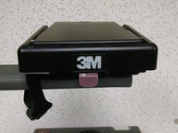 3M 1800 Series Overhead Projector Does not come with bulb