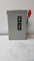 GE General Electric TH3361R Model 10 30 Amp 600 Volt Heavy Duty Safety Switch