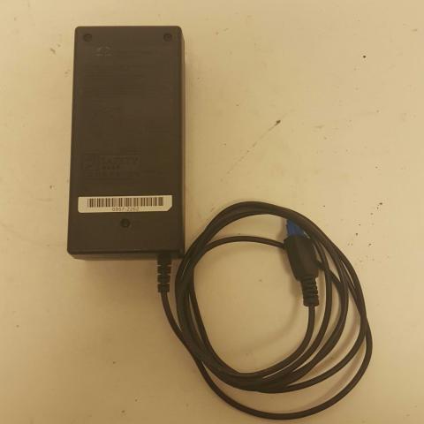 HP 0957-2262 AD Adapter Power Source Charger Missing Wall Plug Cord