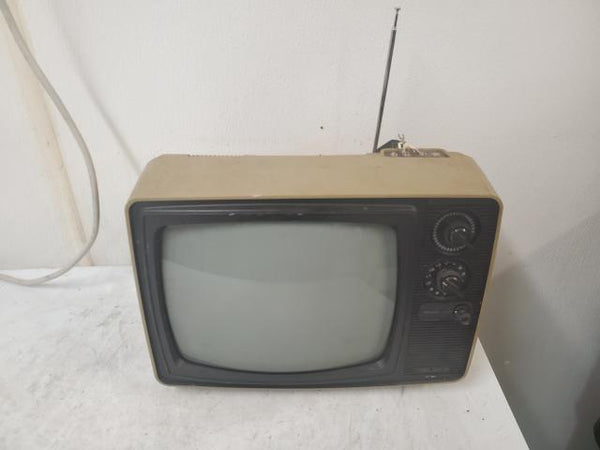 Retro Sanyo 21T63 12" CRT Portable Broadcast TV Television Monitor Cut Cord 1976