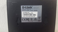 D-Link DES-105 Unmanaged Metal Desktop Ethernet Switch w/ Adapter