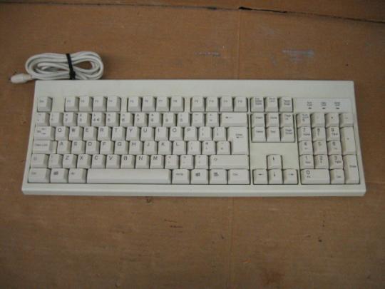 Chicony KB-2966 Keyboard PS/2 FCC E8HKB-2961